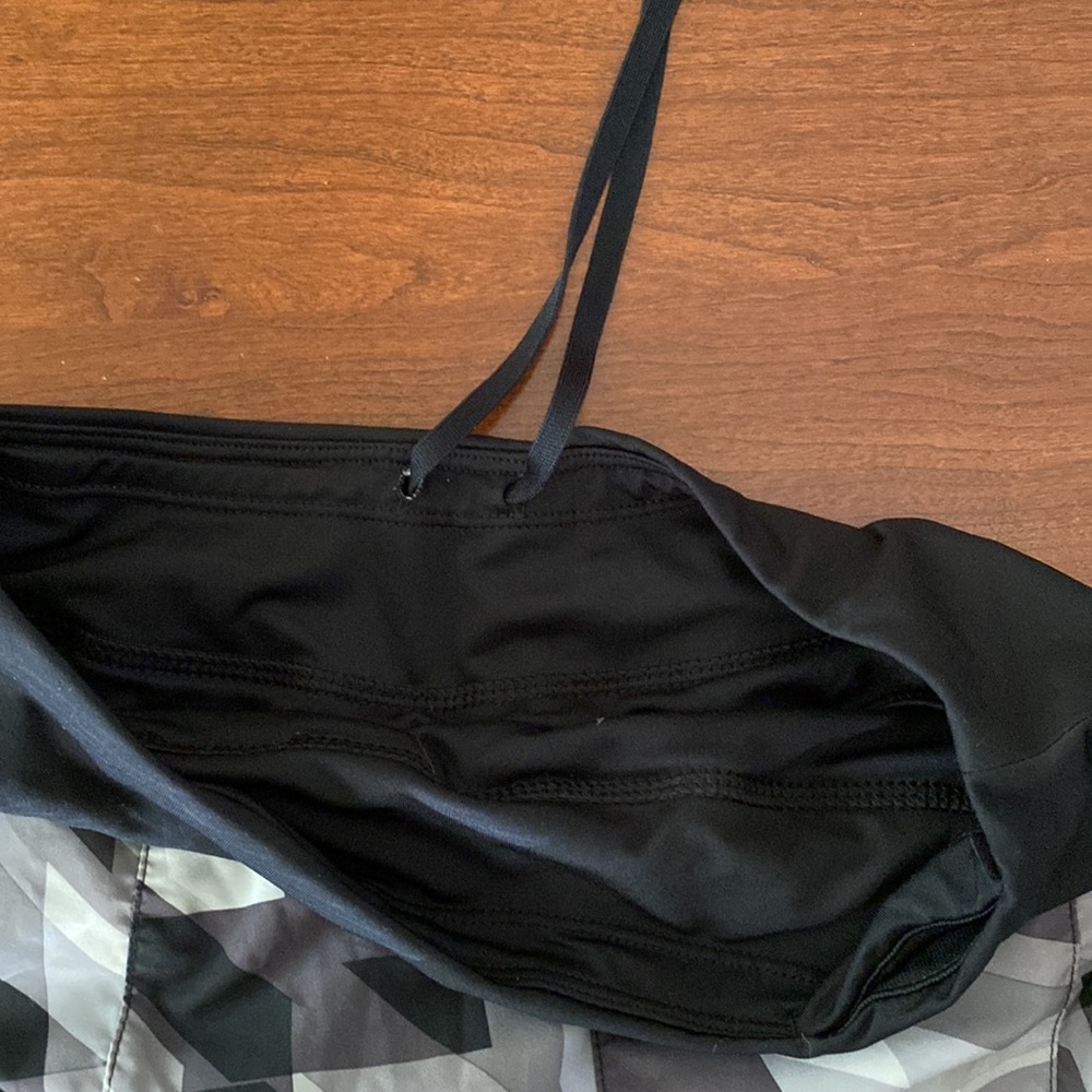 Women’s Nike Running Shorts DRI-FIT - Picture 6 of 7